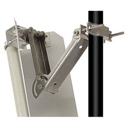 2.4 GHz,15 dBi,180°扇区天线,垂直极化,集成N型母头连接器的图片