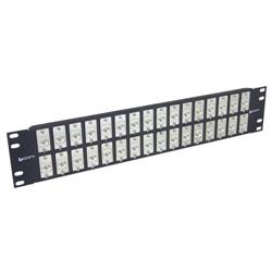 3.5英寸（8.9厘米）32端口ECF法兰安装式6类直插配线架，屏蔽薄型微耦合器的图片